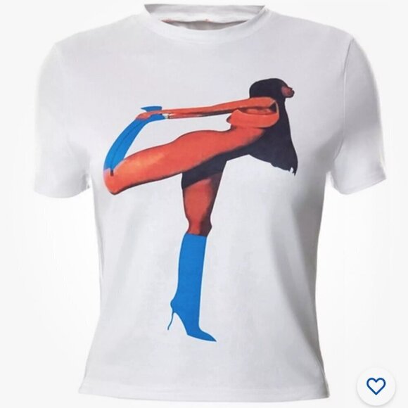 Lady Flexing Leg T-Shirt M NEW - Picture 1 of 2